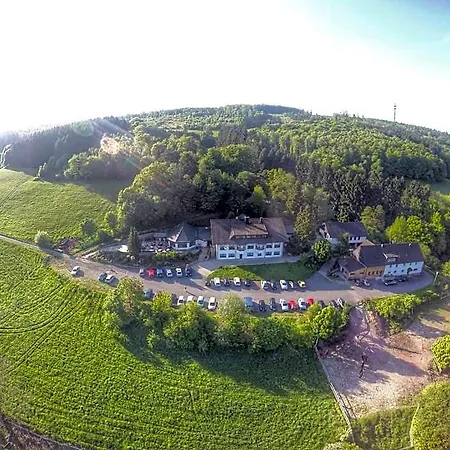 Отель Auf Dem Kamp 3*