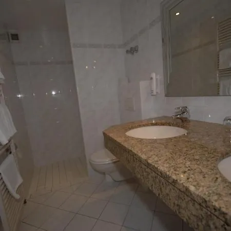 Auf Dem Kamp 3* ハーゲン